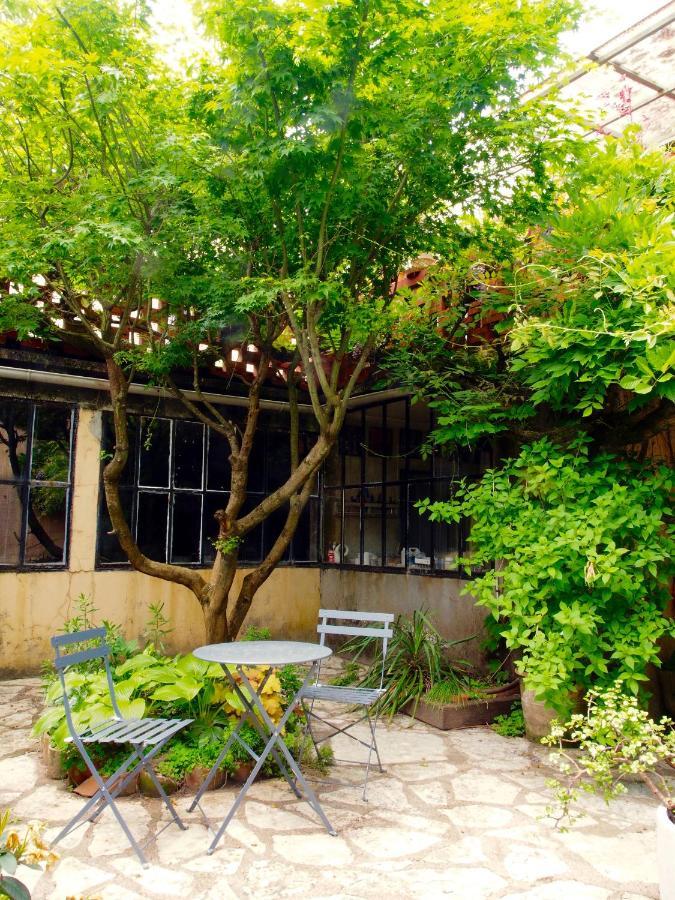 Le 7 Des Tonneliers Bed and Breakfast Castelfranc Exteriör bild