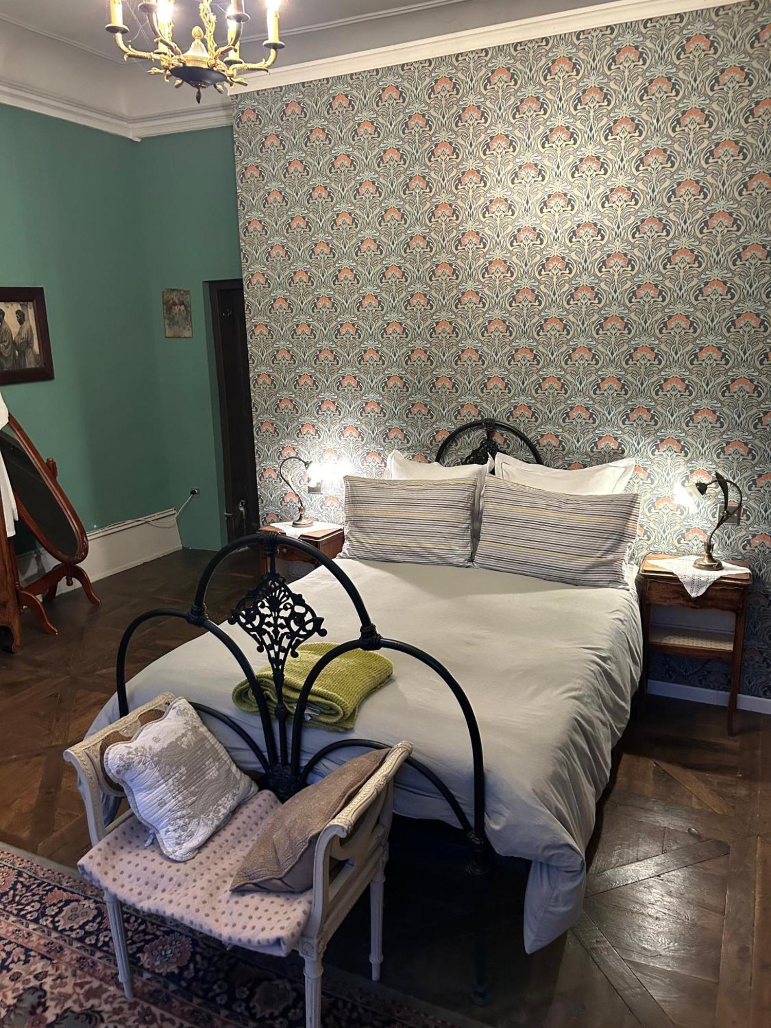 Le 7 Des Tonneliers Bed and Breakfast Castelfranc Exteriör bild